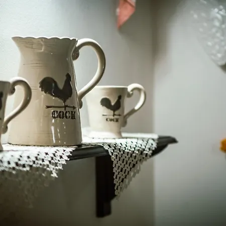 住宿加早餐酒店 C'era Volta 塔维亚诺